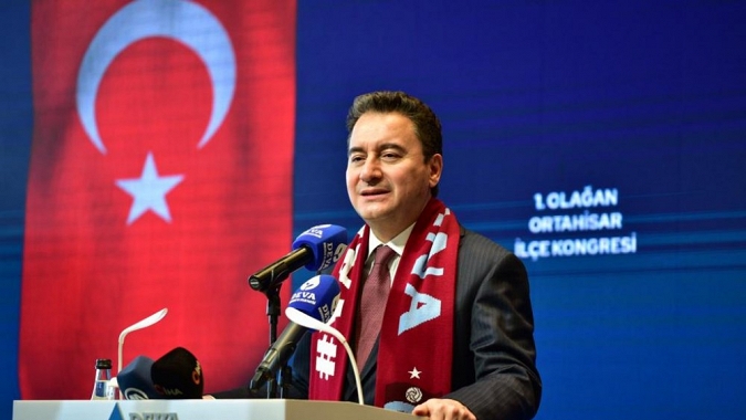 Ali Babacan Trabzon'a geliyor