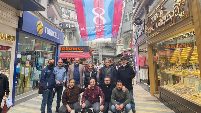 Kunduracılar Esnafı 'Bayrak Çağrısı' na Kayıtsız Kalmadı