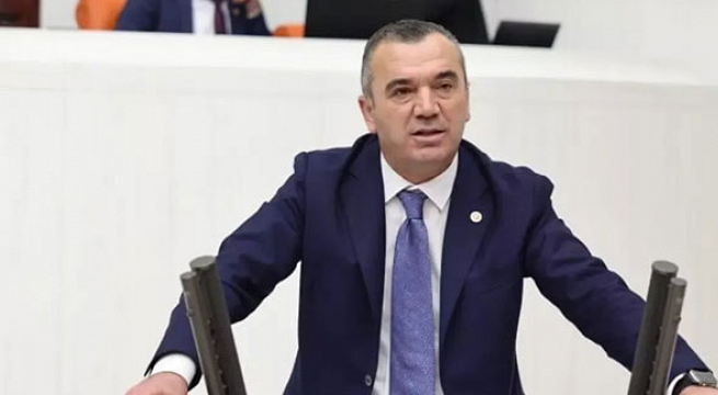 Yavuz Aydın: Trabon'un Bakanı var ama Trabzon'a bakanı yok!