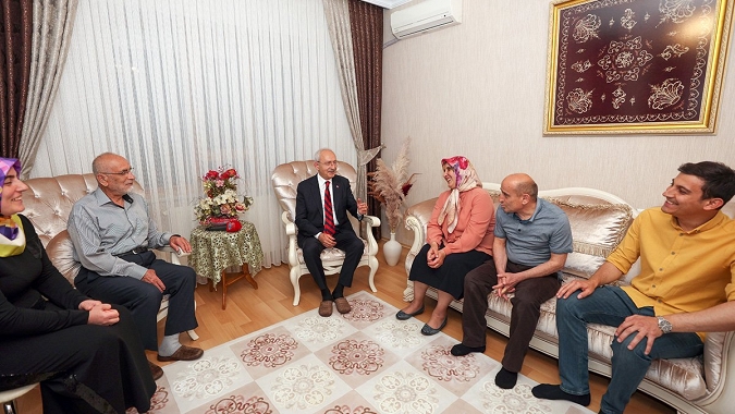Kılıçdaroğlu'ndan Gençosman Killik'in ailesini ziyaret