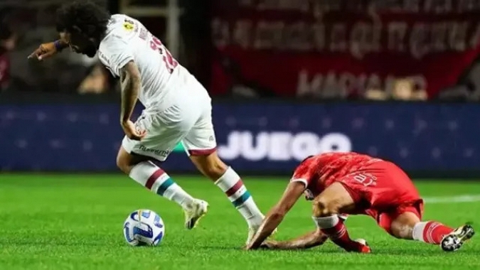 Marcelo, karşılaşmada Sanchez'in ayağını kırdı
