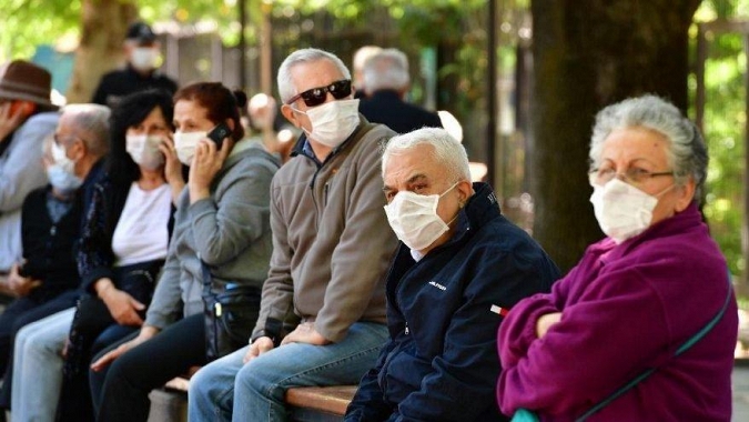 65 yaş üstü için yasak var mı , toplu taşıma araçları yasak mı?