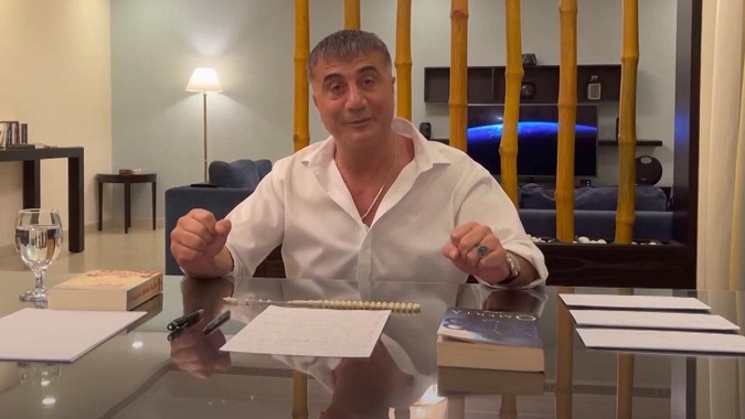 Sedat Peker hastaneye kaldırıldı