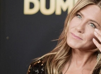 Jennifer Aniston'dan Covid-19 Açıklaması