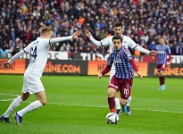 Trabzonspor Kasımpaşa engelinide aştı