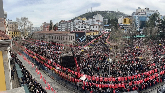 Trabzon’da Ekrem İmamoğlu ve Kılıçdaroğlu'na Yoğun İlgi