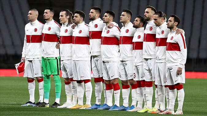Milli Takım'da Hangi İsimler Değişti