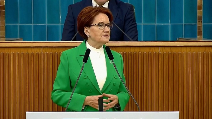 Akşener 'Nebati'nin affını isteme vakti gelmiştir'