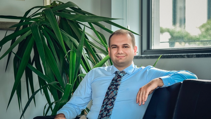 Doğa Şanlıoğlu 'Gençler vaat değil çözüm istiyor’
