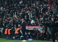 Beşiktaş Tribünlerinden Avcı'ya Tepki