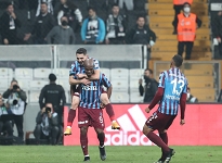Trabzonspor Namağlup Liderliğini Sürdürdü