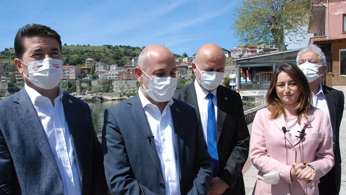 Öztunç ve Kaya'dan Bakan Çavuşoğlu’na mesaj
