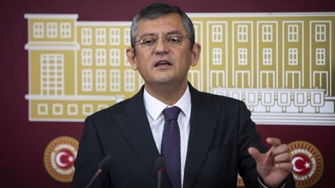 Özgür Özel'den kurultay açıklaması