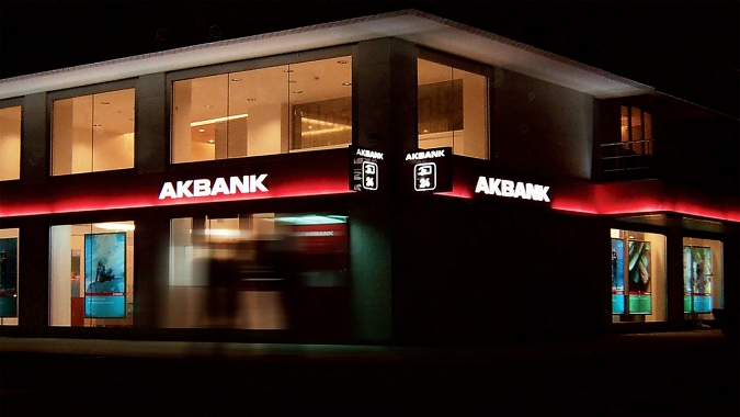 Akbank iddialara cevap verdi