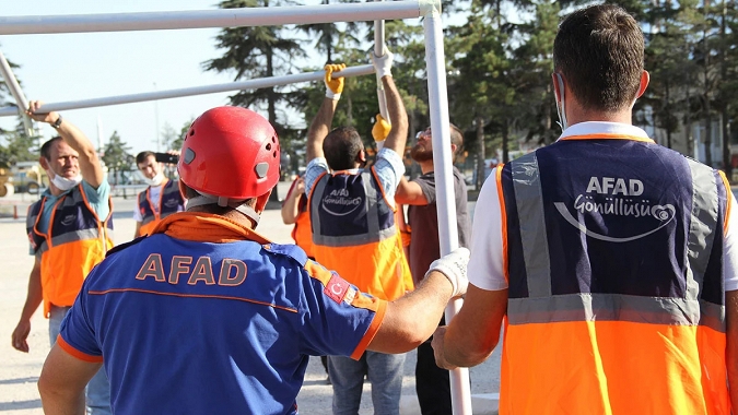 AFAD arama-kurtarma ekibinde görev alacak gönüllüler arıyor! 