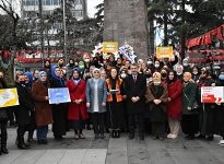 Ak Kadınlardan 8 Mart Açıklaması