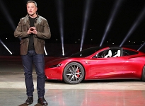 Gizlilik Tesla çalışanlarının umurunda değil