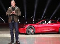 Gizlilik Tesla çalışanlarının umurunda değil
