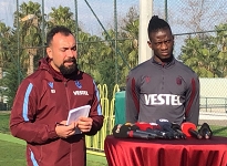 Edgar Trabzon'da Basınla Buluştu