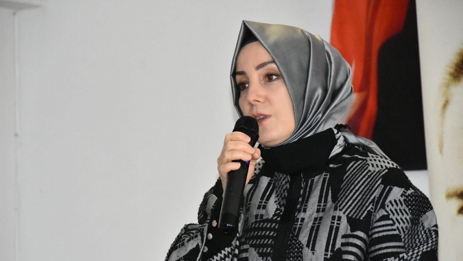 Bahar Ayvazoğlu Çalışan Gazeteciler Gününü Kutladı