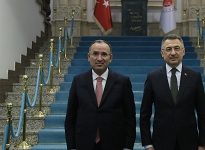 Oktay'dan Adalet Bakanı Bozdağ'a ziyaret