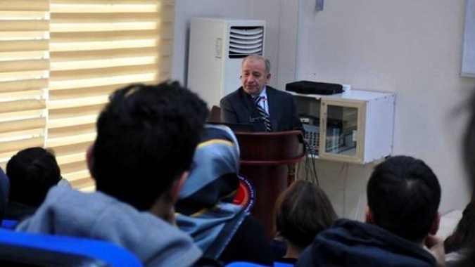 Özgenç 'OHAL' çıkışını tekrarladı
