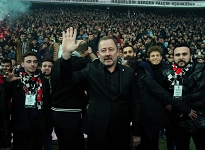 Beşiktaş'ta Sergen Yalçın ile yollar ayrıldı