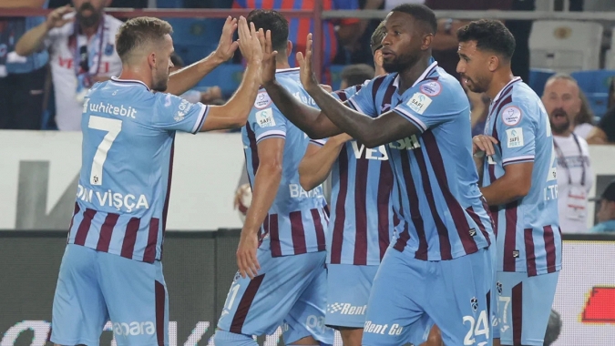 Fırtına evinde 3 puanı aldı
