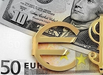 Dolar ve euro yeni haftada yükselişte
