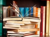5 yeni kitap okurlarıyla buluştu
