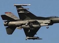 ABD F-16 savaş uçağı Güney Kore'de düştü
