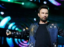 Tarkan Kıbrıs'ta konser verecek