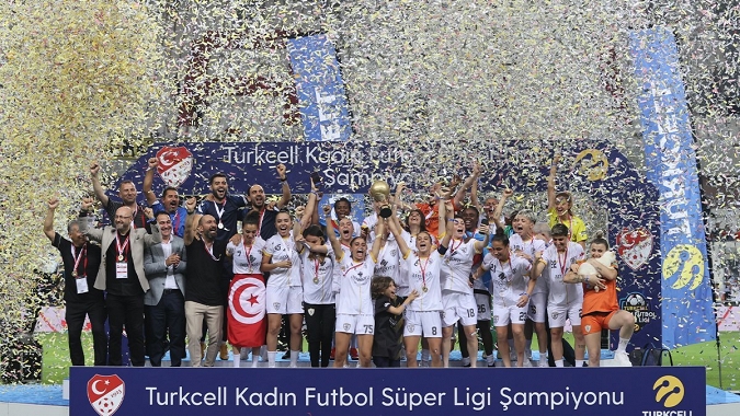 Kadın Futbol Süper Ligi'nde şampiyon belli oldu