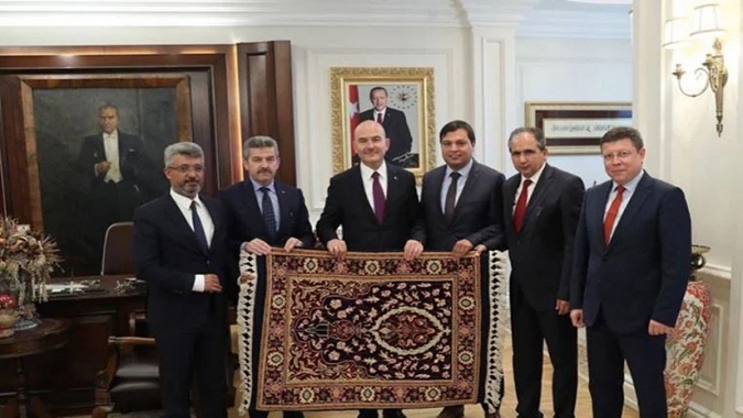 Valilerin AK Partili başkanlarla bakan ziyaretleri gündem oldu<br>