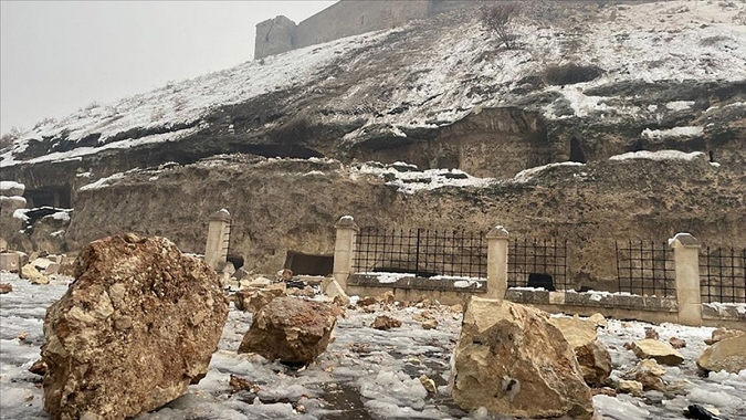 Deprem bölgesindeki kültürel varlıkların hasar tespiti yapıldı