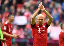 Arjen Robben futbola veda etti
