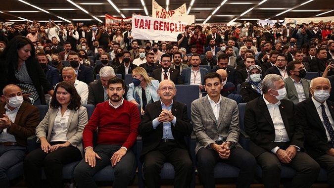 CHP Gençlik Kolları toplanıyor