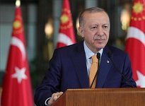 Erdoğan: Genç kardeşlerime başarılı bir üniversite hayatı diliyorum