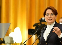 Akşener 'Teröre asla teslim olmayacağız'
