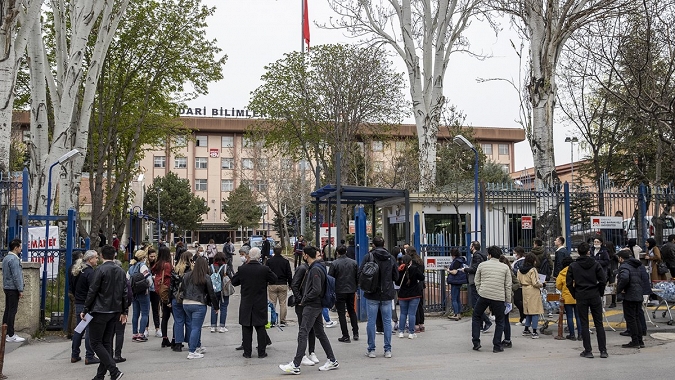 Kuzey Kore'de füze denemeli 'doğum günü' kutlaması