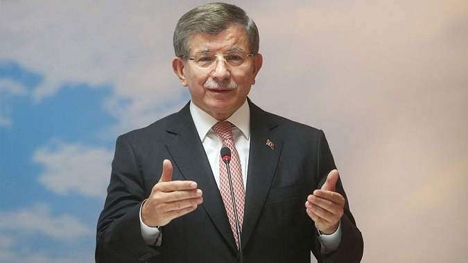 Davutoğlu'ndan 'anayasa' çıkışı