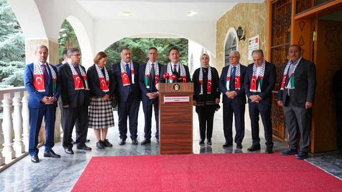  Ali Babacan 'Ortadoğu'ya Barış Borcumuz Var'