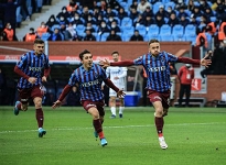 Trabzonspor şampiyonluğa koşuyor