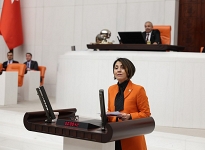 Aylin Yaman 'Yoksulluk Artık Bir Halk Sorunudur'