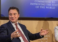 Babacan Davos'ta konuştu