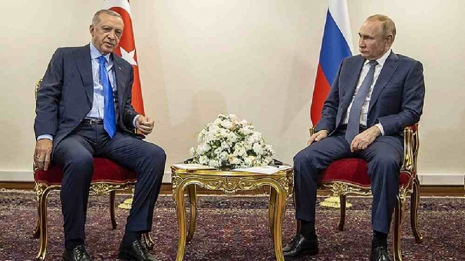 Erdoğan'ın Putin'i bekletmesi gündem oldu
