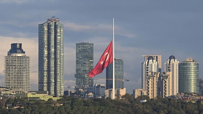 Türkiye'de elçilikler 'Yas Kararına' uymadı