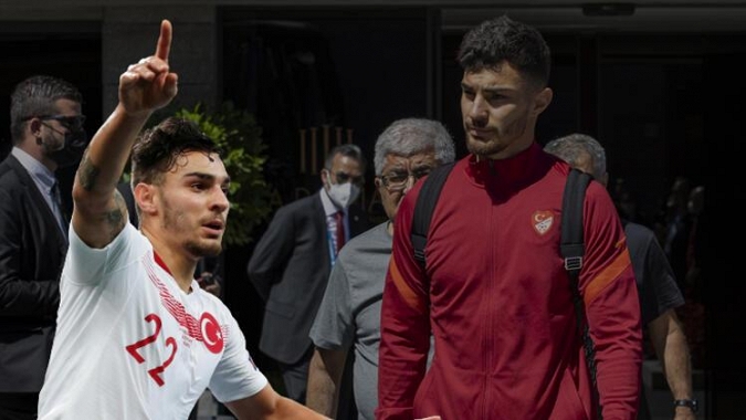 Trabzonspor'da Kaan Ayhan bombası
