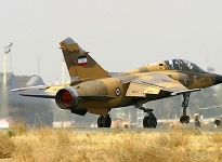 İran'ın Tebriz kentinde savaş uçağı düştü!