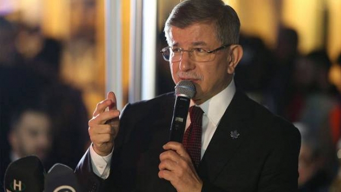 Davutoğlu milli gelirdeki düşüşü tablolarla paylaştı